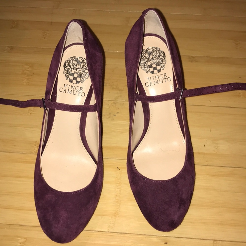 Burgundy pumps